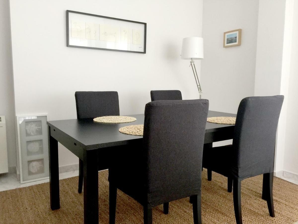 Apartamento Vilanova Apartment Villanueva De Arosa Bagian luar foto
